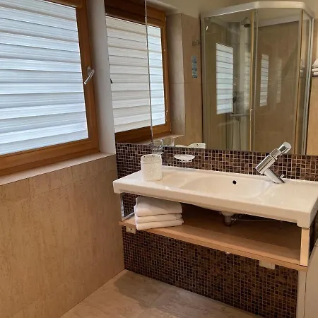 Smilciu Boutique Hotel, Tubinas 4*