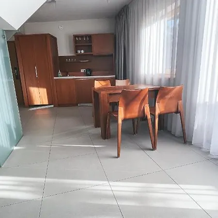 Smilciu Boutique Hotel, Tubinas 4*