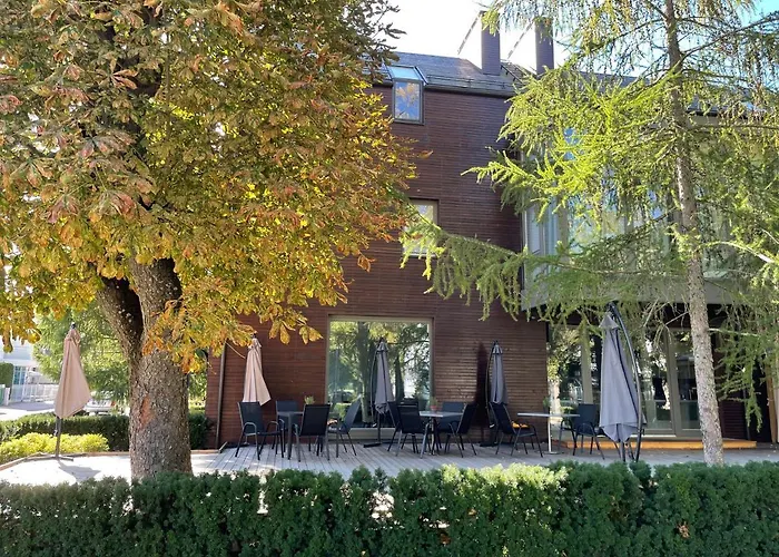 酒店 Smilciu Boutique Hotel, Tubinas