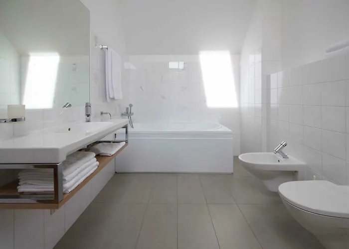 Smilciu Boutique Hotel, Tubinas 酒店 帕兰加