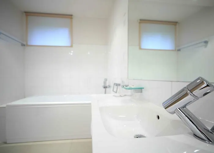 酒店 Smilciu Boutique Hotel, Tubinas 4*