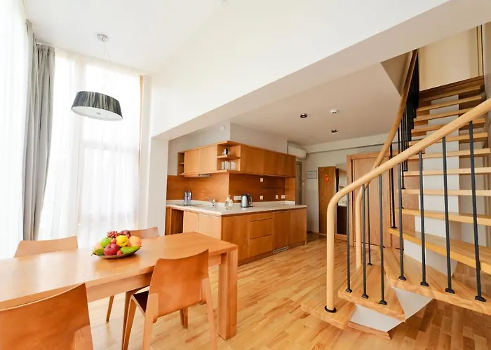 Smilciu Boutique Hotel, Tubinas 酒店 4*